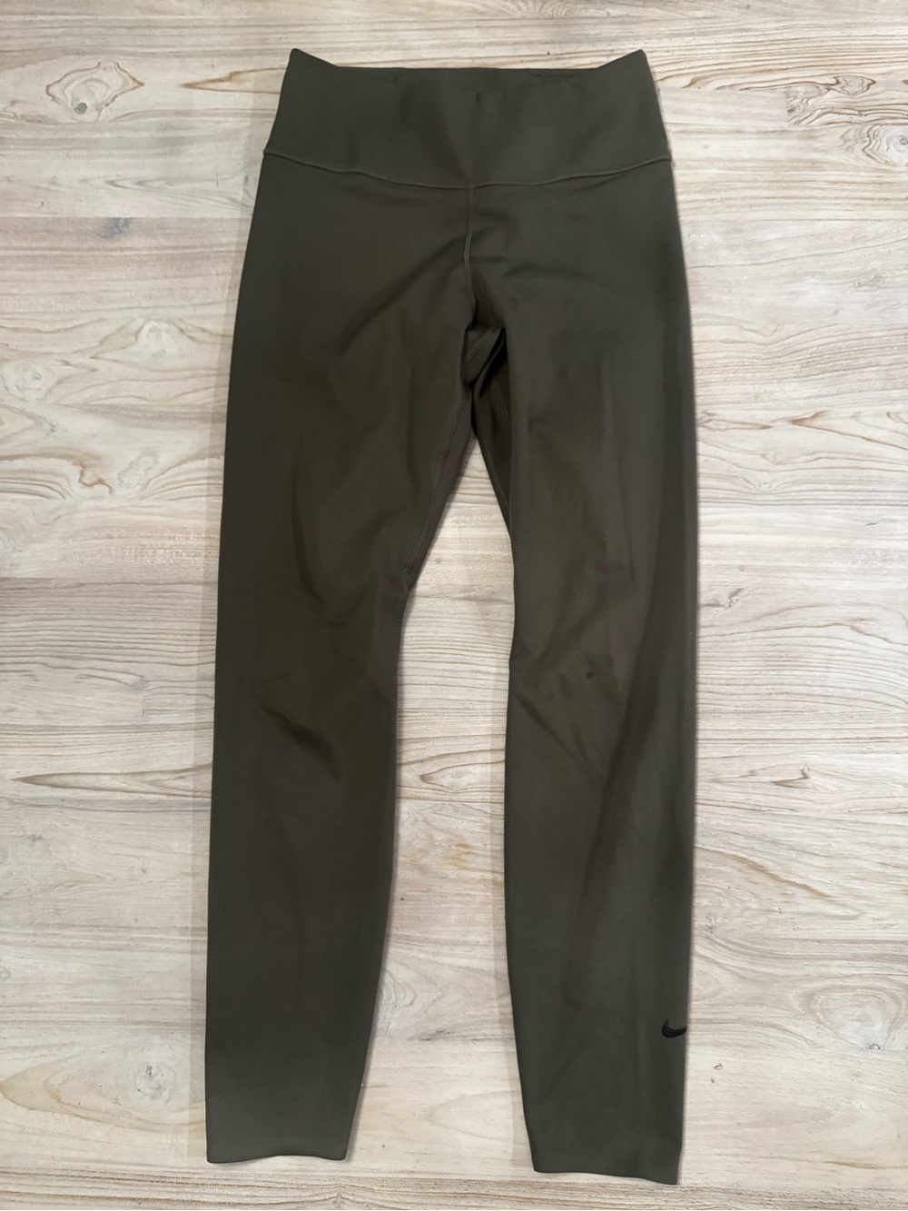 Nike Olive-Green High-Rise Leggings